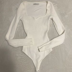 COPY - Abercrombie and Fitch Sweetheart bodysuit